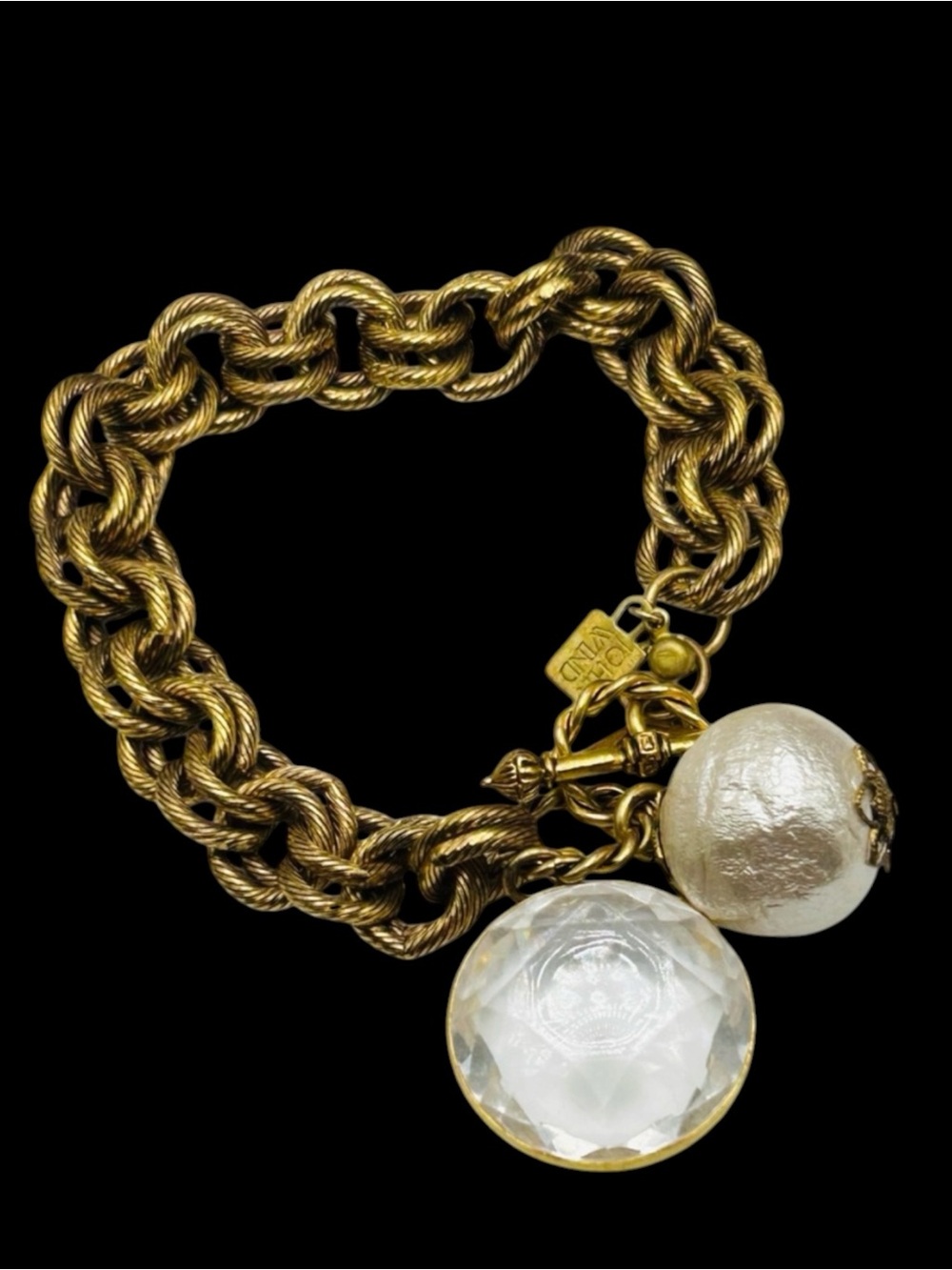 Designer John Wind Cotton Pearl Lucite Charm Bracelet